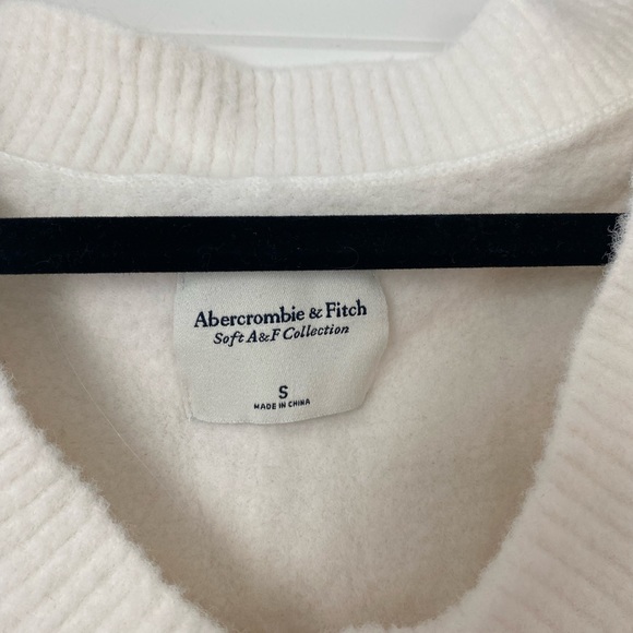 Abercrombie vest - Picture 3 of 3